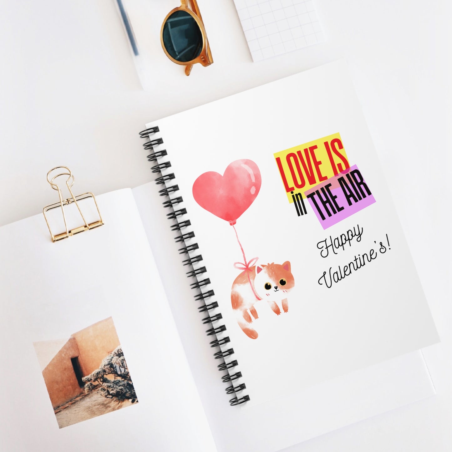 Love is in the Air Romantic Notebook Valentine's day Lovely Cat