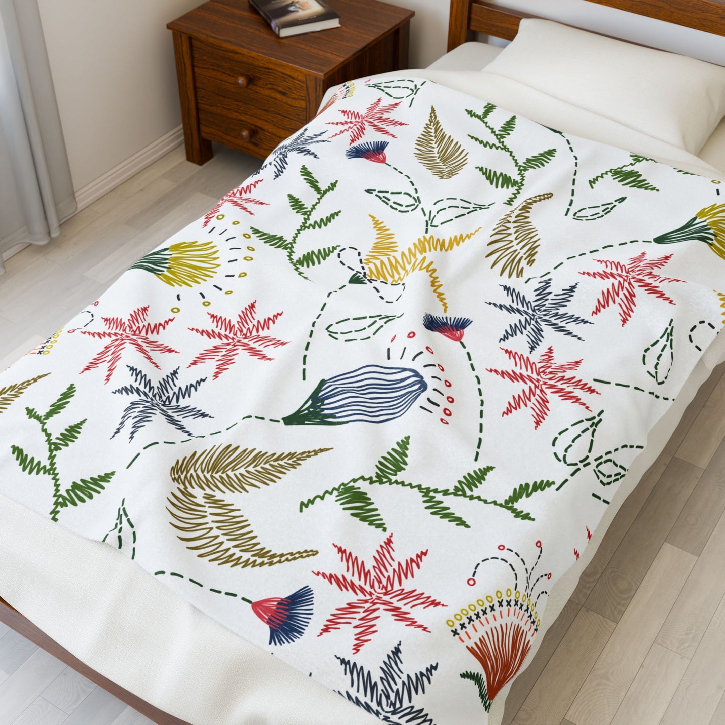 Floral Mom Plush Blanket, Mom Gift, Cozy Home Decor, Soft Throw for Gift, Flower Pattern Blanket