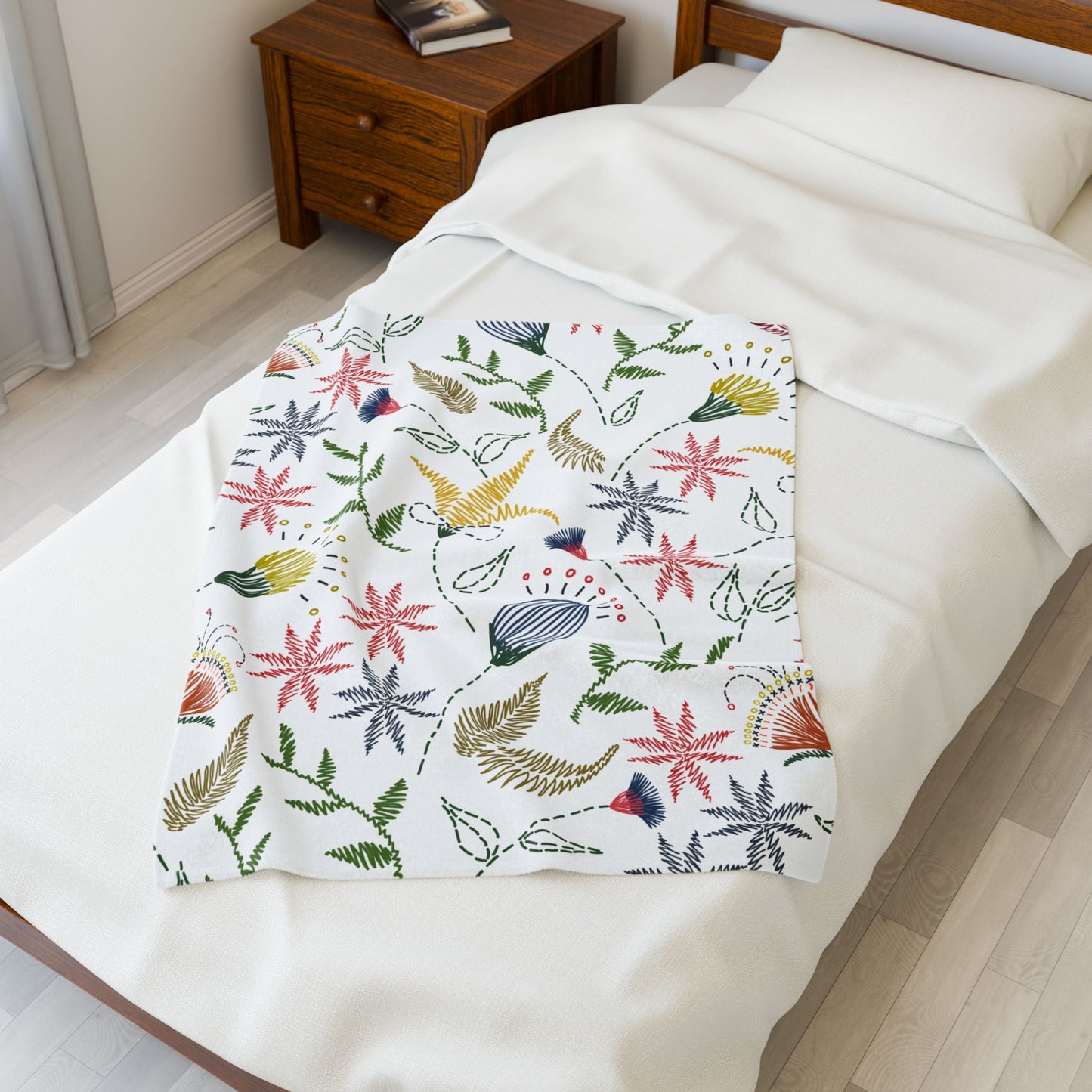 Floral Mom Plush Blanket, Mom Gift, Cozy Home Decor, Soft Throw for Gift, Flower Pattern Blanket