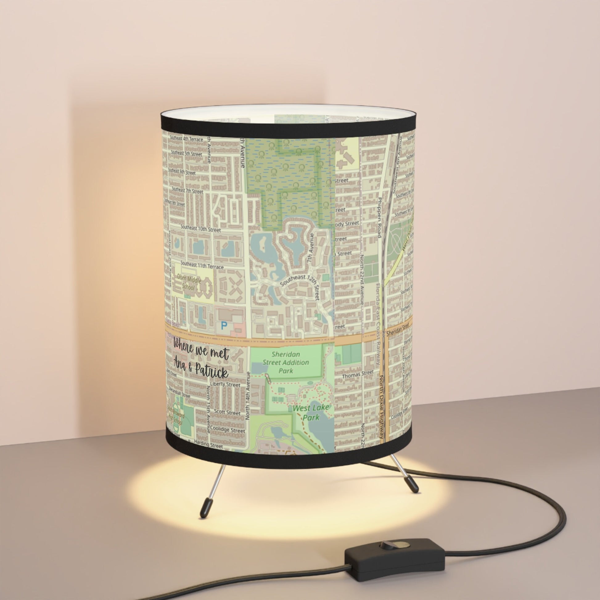 Personalized Custom Lamp | Anniversary, Father’s Day Gift | Buenavibra Digital