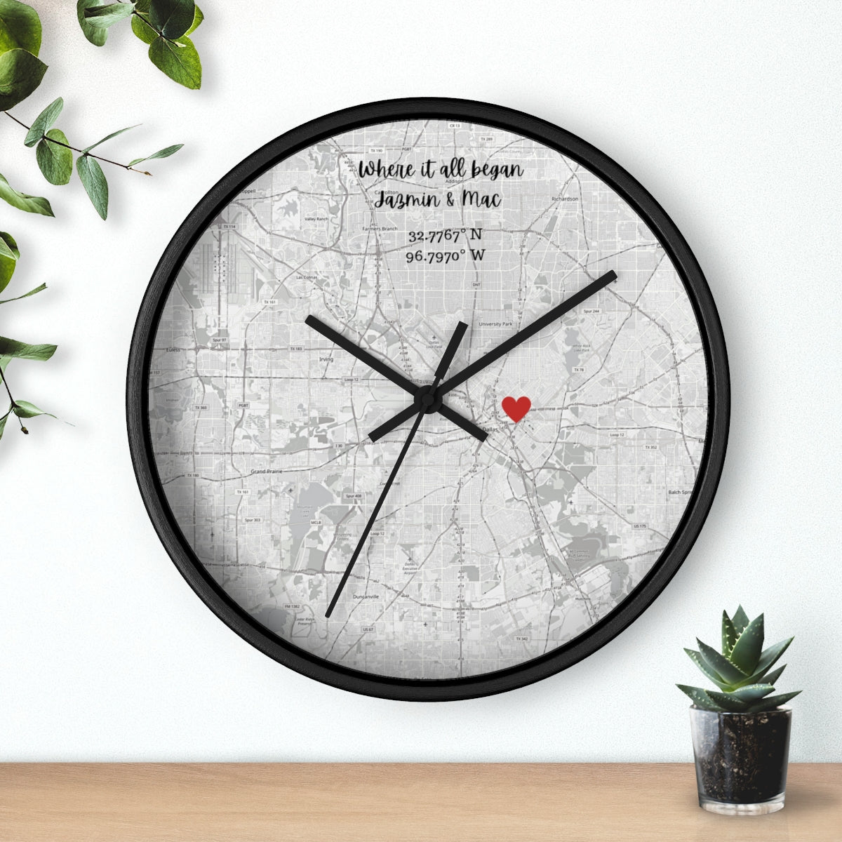 Custom Love Story Clocks - Unique Anniversary Gift | Buenavibra Digital