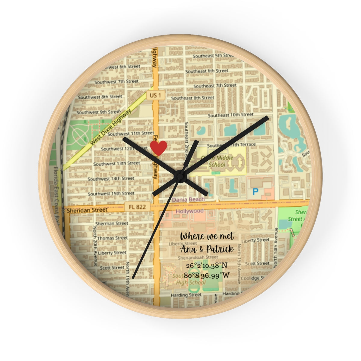 Custom Anniversary Wall Clocks - Unique Gift Idea | Buenavibra Digital